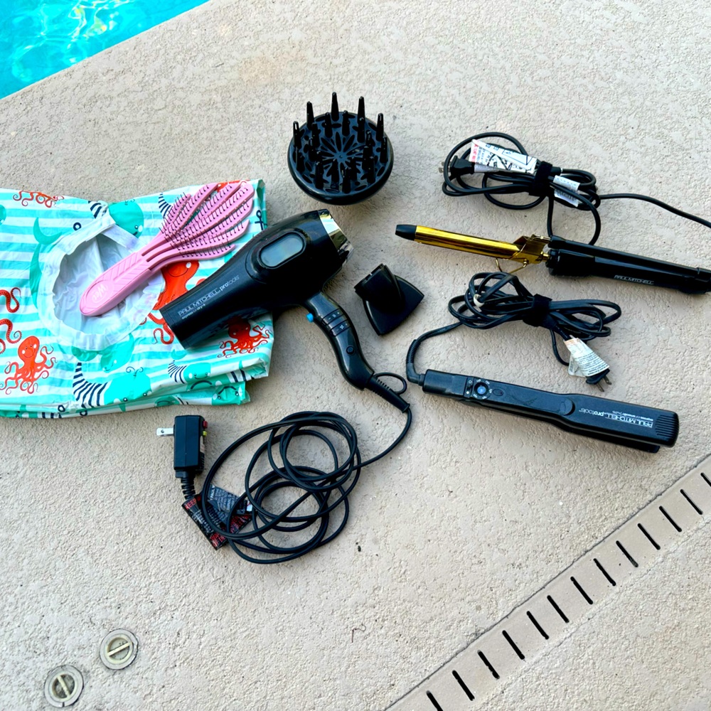 Paul Mitchell Pro Tools Bundle